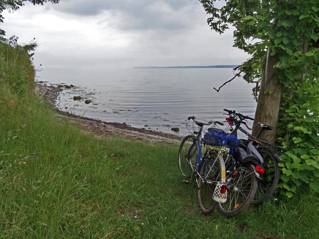 Die Eckernförder Bucht hat lauschige Plätze, die man mit dem Fahrrad erreichen kann.
