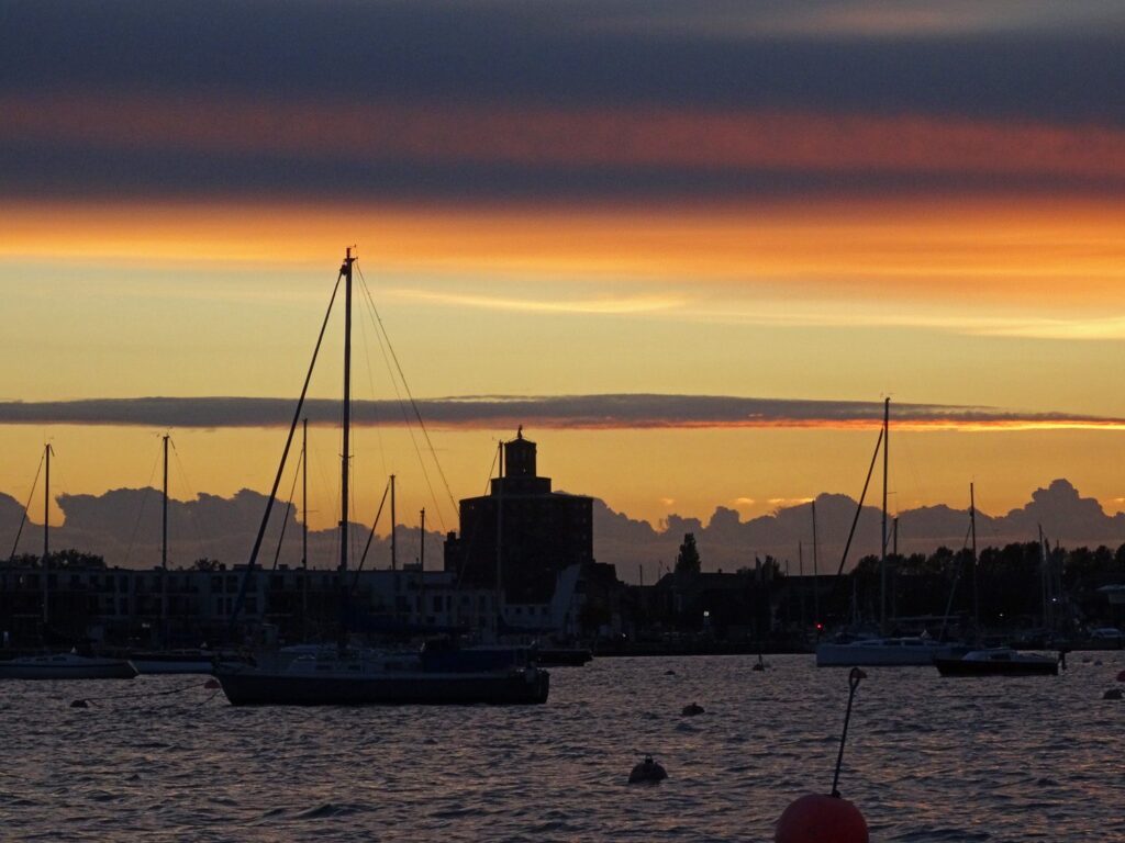 Saisonabschied von der Ostsee. Eckernförde im Abendlicht