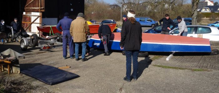 Bootsarbeiten Milan umdrehen, Bild 8