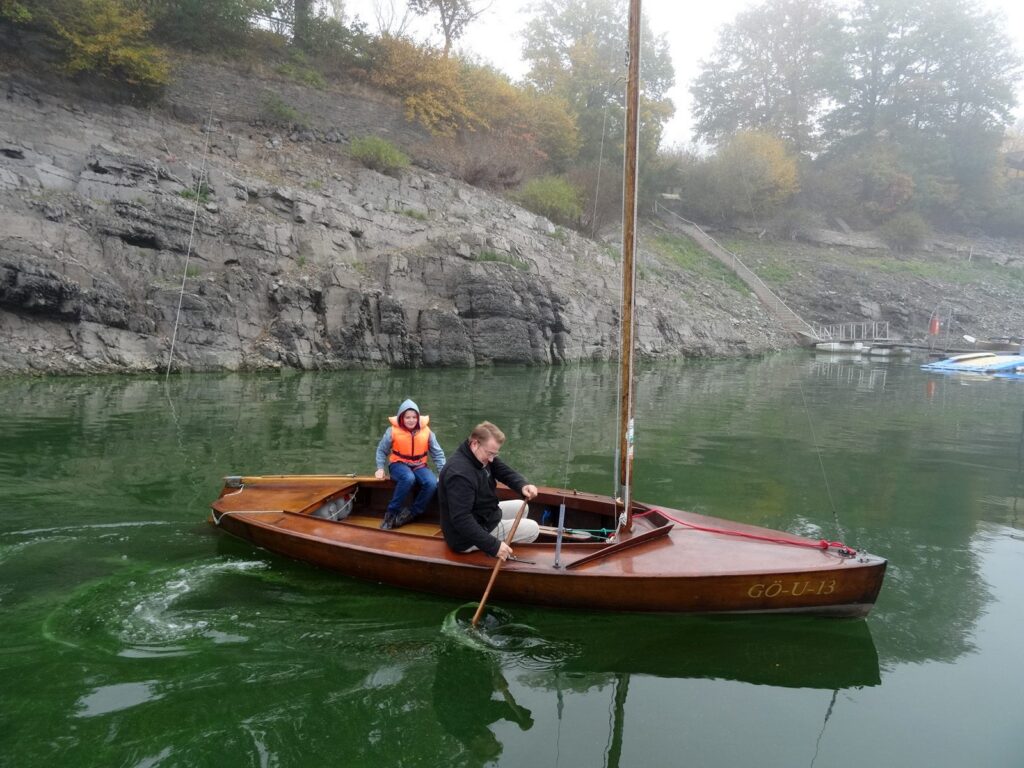 Kurs Slippstelle. Auf dem Pirat ist alles im Griff